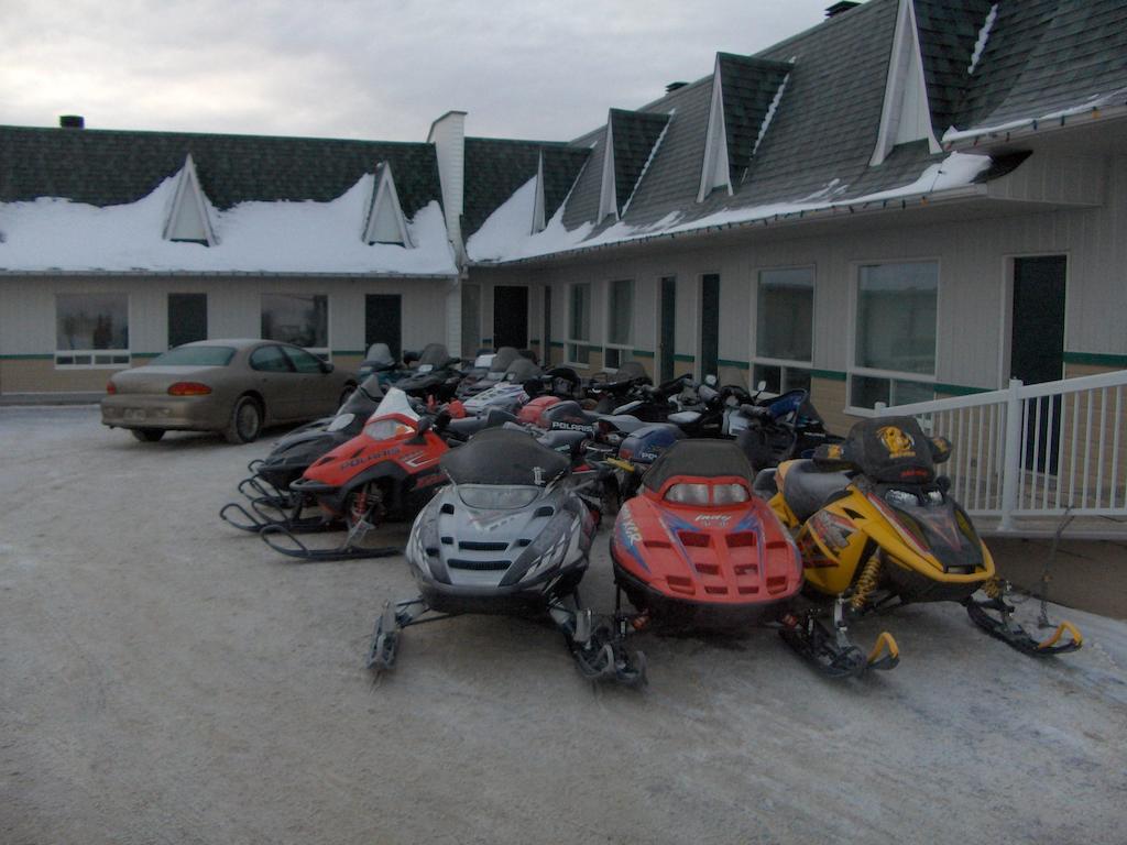 Motel Royal Cabano Kültér fotó